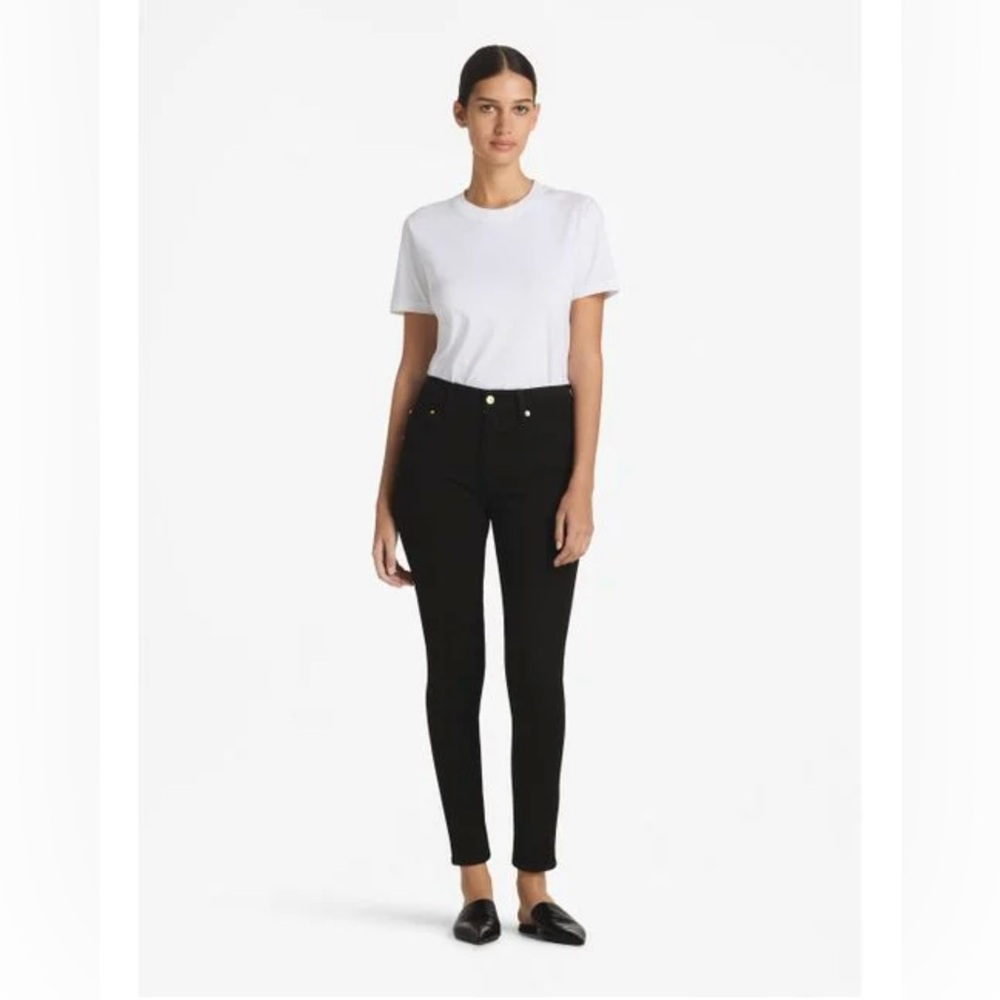 NEW | St. John Newport Jean | Black | Size 8